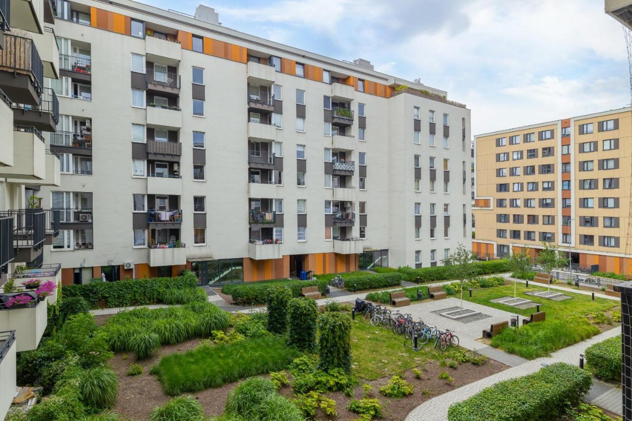 Osiedle Avia Family Apartment In Krakow With Balcony By Noclegi Renters Eksteriør bilde